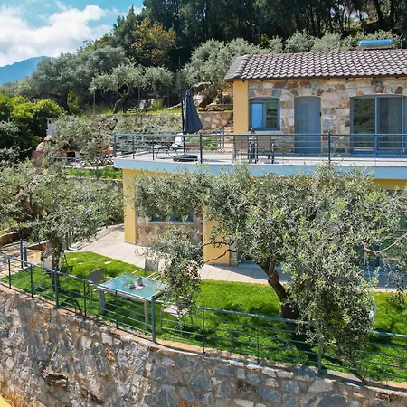 Lithos * Хриси-Амудия