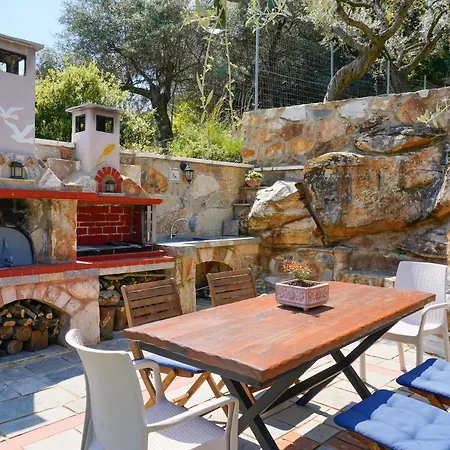 Lithos Villa *