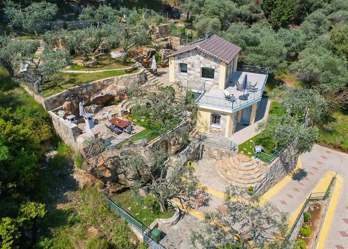 Lithos * Хриси-Амудия