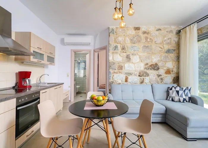 Lithos Chrysi Ammoudia